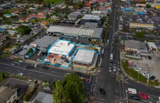 Two Titles - Two Road Frontages - Solid Income