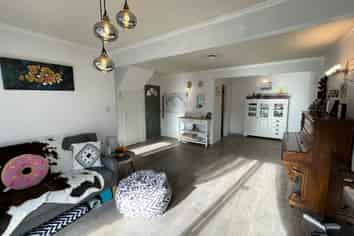 2/16 Tamahere Drive, Glenfield