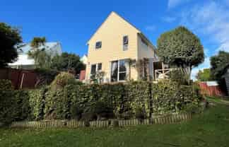 2/16 Tamahere Drive, Glenfield