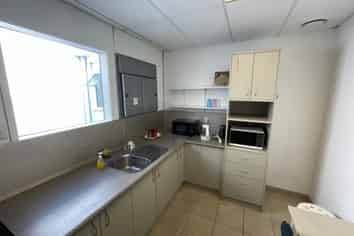 200sqm Epsom Office Space