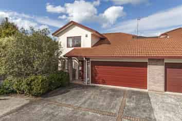 2/31 Roanoke Way, Albany