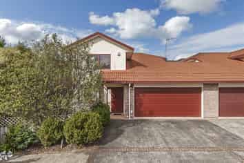 2/31 Roanoke Way, Albany