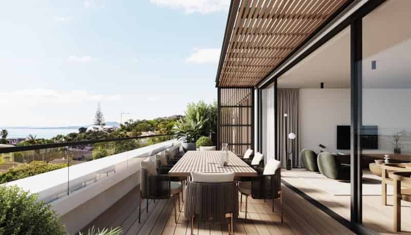 2/423-427 Beach Road, Mairangi Bay