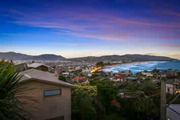 50 Cliffs Road, Saint Clair