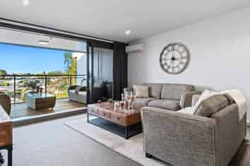 303/424 Maunganui Road, Mount Maunganui