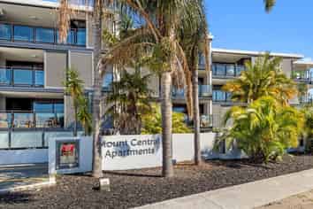 303/424 Maunganui Road, Mount Maunganui