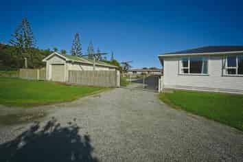 230 Sewell Street, Hokitika