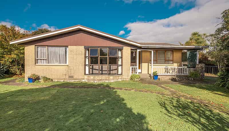 25 Ngahue Cres, Carters Beach