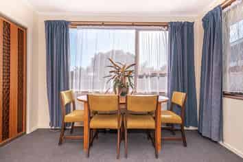 25 Ngahue Cres, Carters Beach