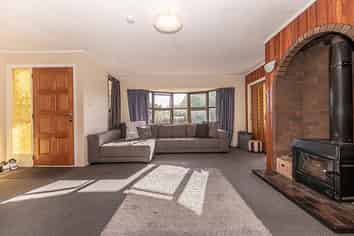 25 Ngahue Cres, Carters Beach