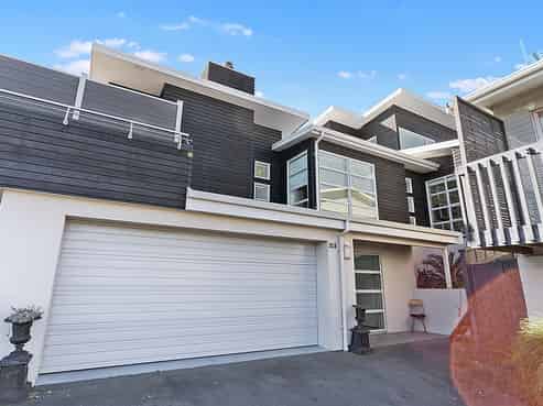 31B Brookfield Terrace, Brookfield