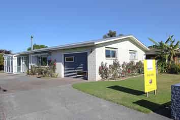 17 Roskilda Crescent, Taradale