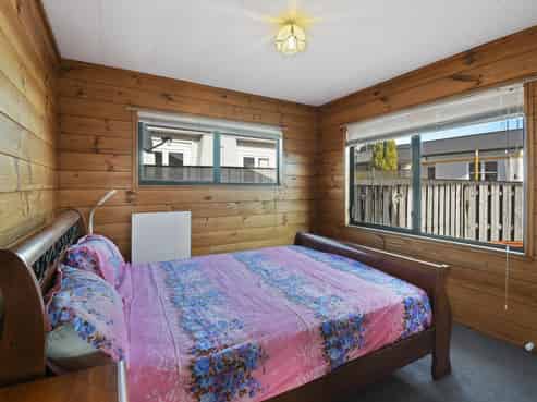 18 Jellicoe Road, Manurewa