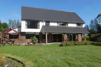 363 Rutherglen Road, Gladstone