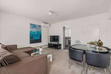 4/1122 New North Road, Mount Albert