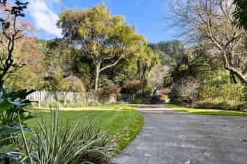 74 Pinehaven Road, Pinehaven