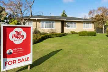 12 York Place, Awapuni