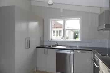 12A Kallu Crescent, Mount Roskill