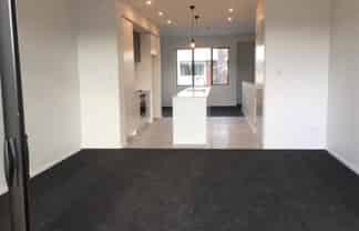 84 Rangihina Road, Hobsonville