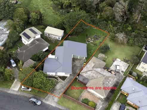 22 Finlow Drive, Te Atatu South