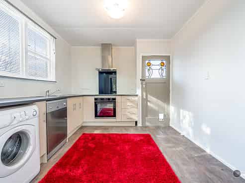 2/121 Clouston Park Road, Clouston Park