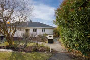 34 Branxholm Street, Roxburgh