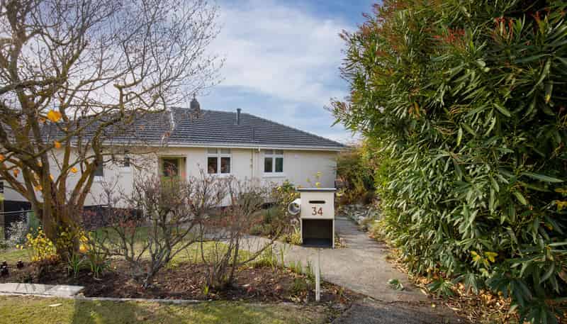 34 Branxholm Street, Roxburgh