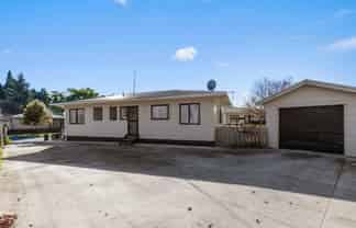 54A Aquarius Drive, Kawaha Point