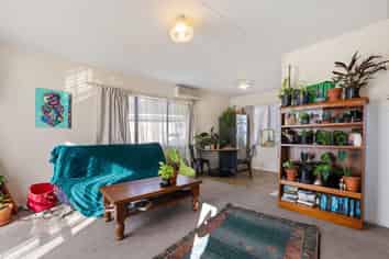 54A Aquarius Drive, Kawaha Point