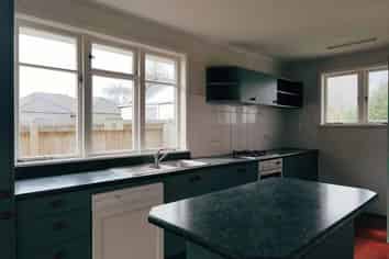 2B Springbank Lane, Te Atatu Peninsula