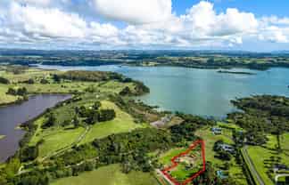 110 Edmonds Road, Kerikeri