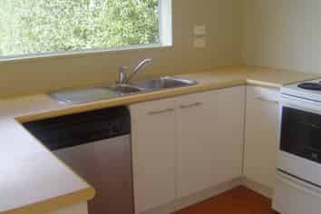 2 Cloverfields Drive, Waimauku