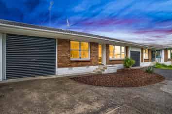 2/153 Shakespeare Road, Milford
