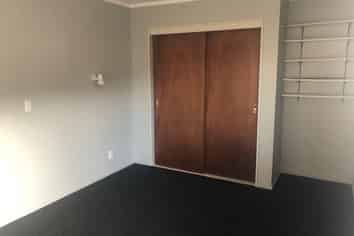 2/77 Wallace Road, Papatoetoe