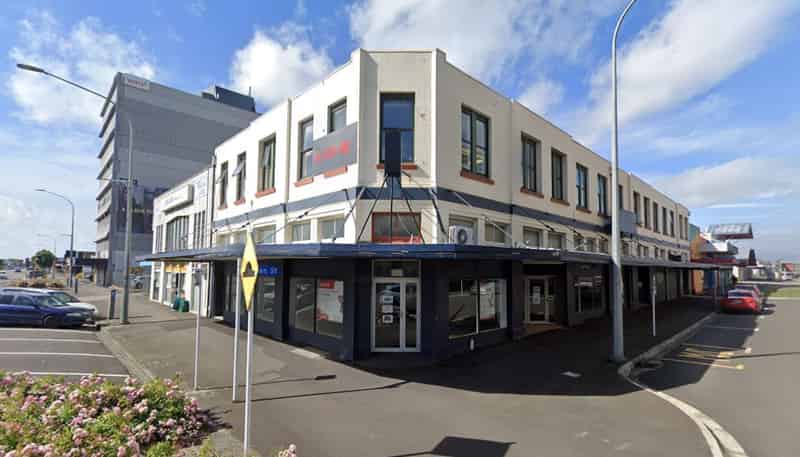 1-17 Queen Street, Palmerston North Central