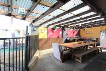 Thriving Central Kerikeri Worker's Hostel 