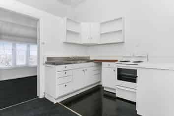 518A New North Road, Kingsland