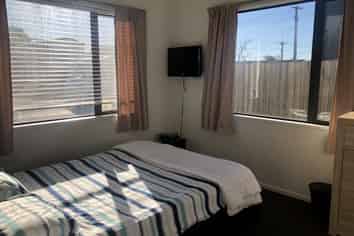 Room 1/378 Armagh Street, Linwood