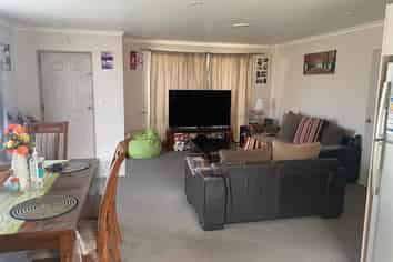 23 Raphoe Road, Flat Bush