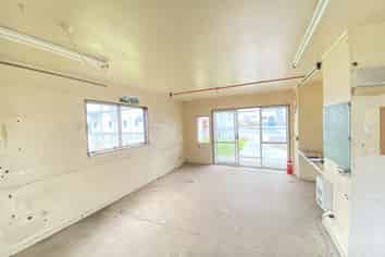 Building for relocation