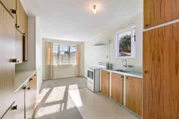 55 Strand Crescent, Naenae