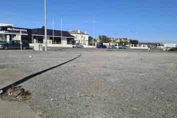 204 Dee Street, 38 & 42 Victoria Avenue