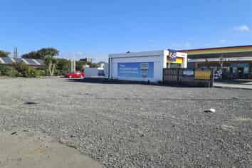 204 Dee Street, 38 & 42 Victoria Avenue