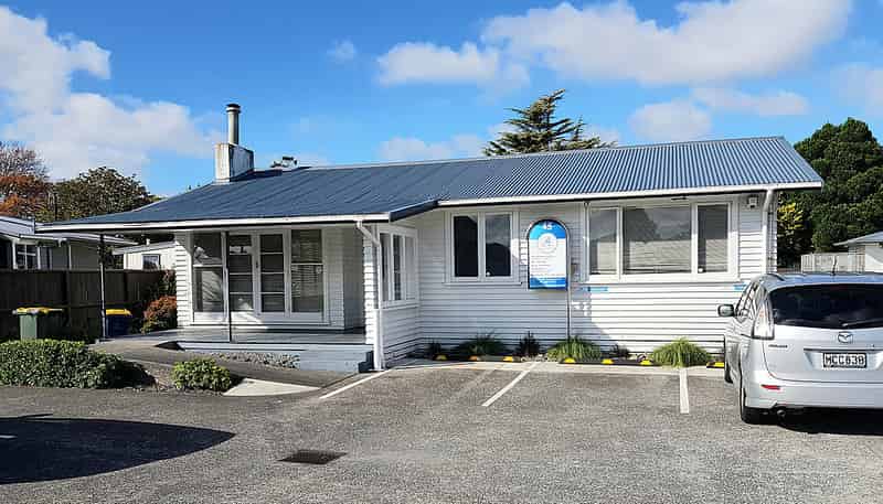 45 Lincoln Road, Henderson