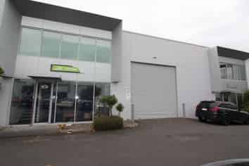 Office warehouse for Lease