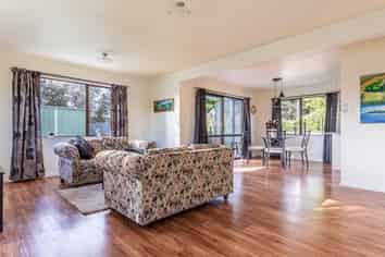 4 Paetawa Road, Peka Peka