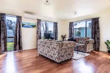 4 Paetawa Road, Peka Peka