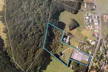 912 State Hwy 14, Maungatapere