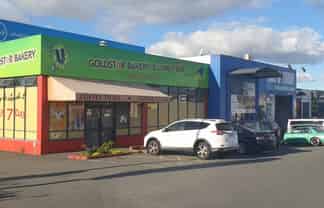 Commercial Land & Building with Prime Exposure