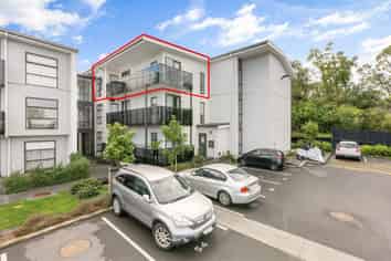 618/69 Hall Avenue, Mangere